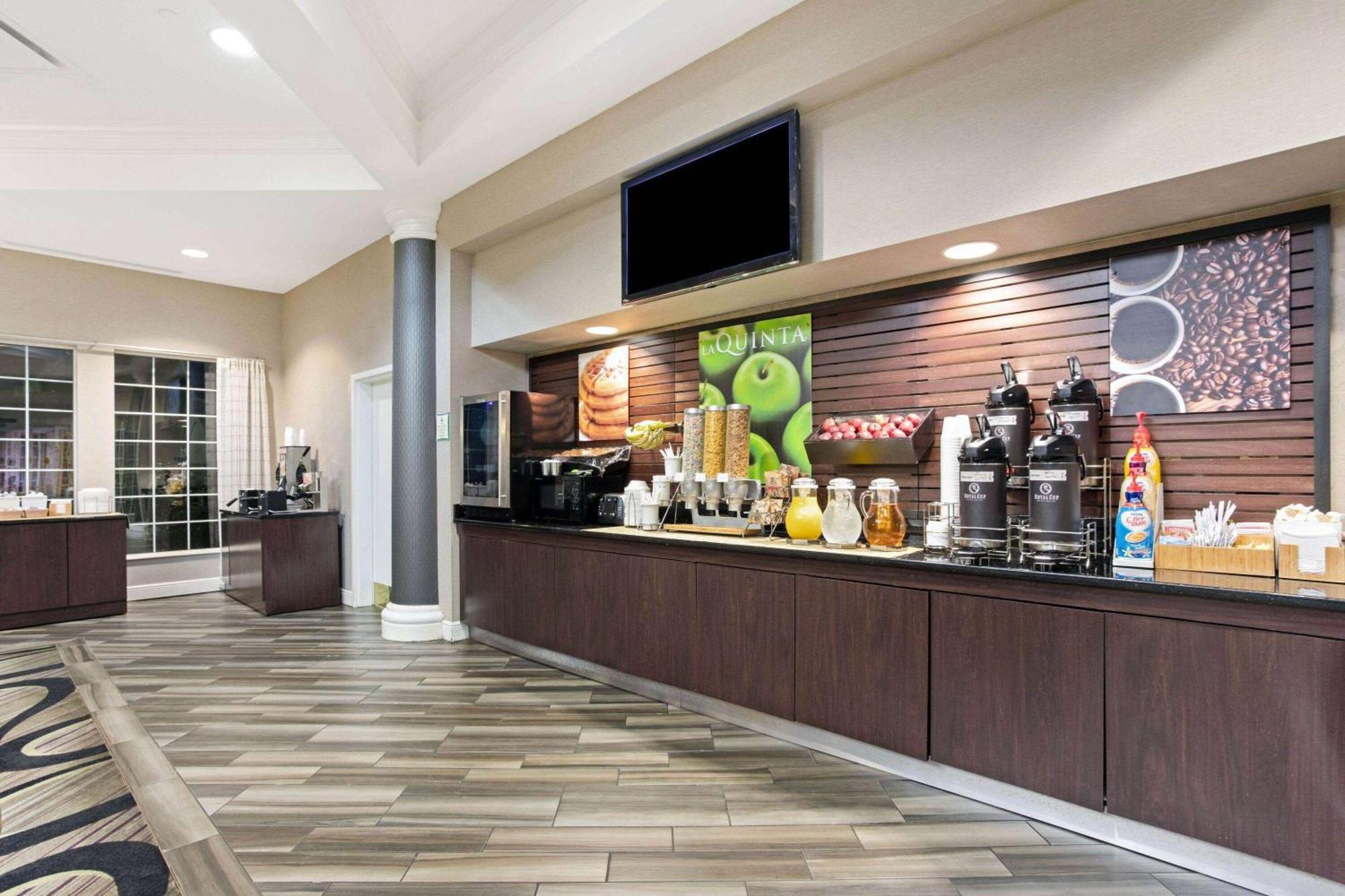 La Quinta By Wyndham Birmingham Homewood Buitenkant foto